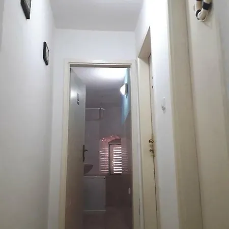 Guest house Captains House *