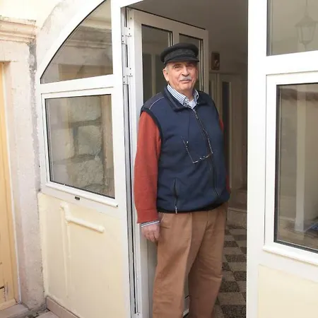 Guest house Captains House